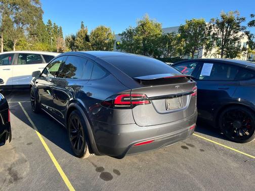 2023 Tesla Model X Plaid Tri Motor All-Wheel Drive