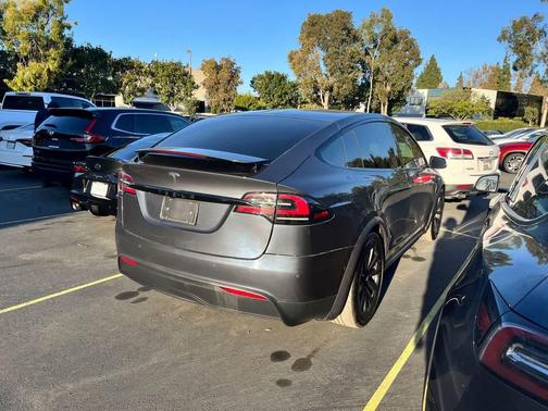 2023 Tesla Model X Plaid Tri Motor All-Wheel Drive