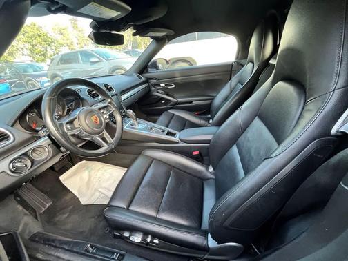 2019 Porsche 718 Boxster Roadster