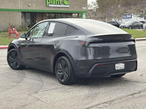 2026 Tesla Model Y Long Range Dual Motor All-Wheel Drive