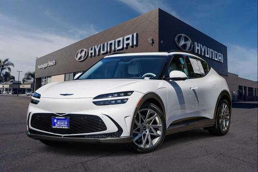 Alta White 2023 Genesis GV60 Advanced AWD