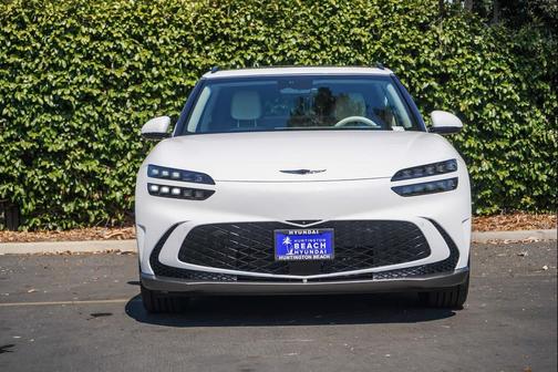 Alta White 2023 Genesis GV60 Advanced AWD