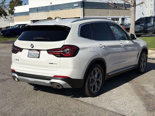 2022 BMW X3 sDrive30i