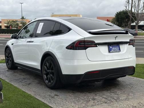 2022 Tesla Model X Dual Motor All-Wheel Drive