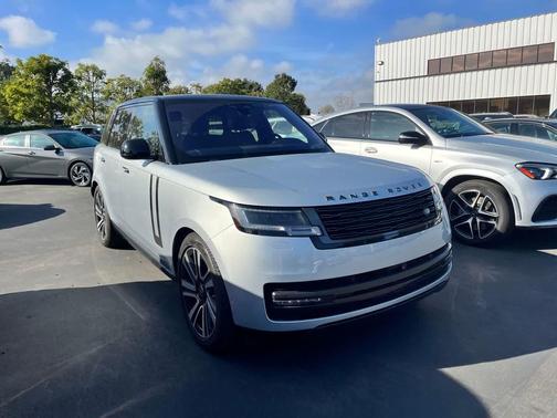 2023 Land Rover Range Rover P400 SE
