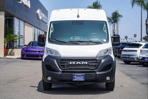 Bright White Clearcoat 2025 RAM ProMaster 2500 Tradesman