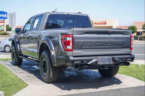 Lead Foot 2021 Ford F-150 Raptor
