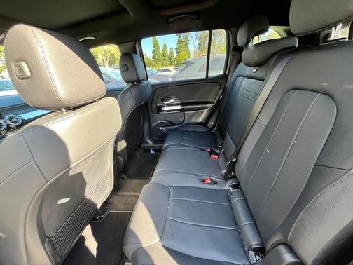 2023 Mercedes-Benz GLB 250 Base