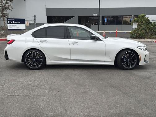 2023 BMW M340 i xDrive