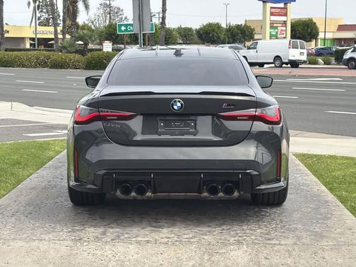 Dravit Grey Metallic 2024 BMW M4 Competition