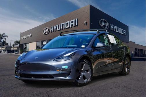 Gray 2023 Tesla Model 3 Standard Range