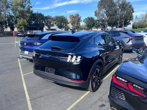 2024 Ford Mustang Mach-E Select