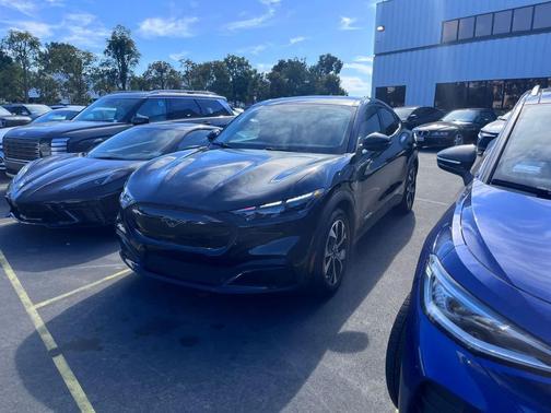 2024 Ford Mustang Mach-E Select