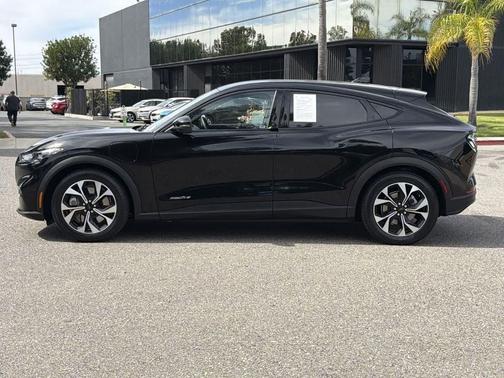 2024 Ford Mustang Mach-E Select