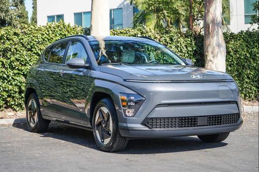 Ecotronic Gray Pearl 2024 Hyundai KONA EV SEL
