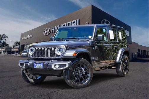 Granite Crystal Metallic Clearcoat 2025 Jeep Wrangler 4xe Sahara