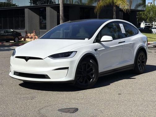 2024 Tesla Model X Long Range