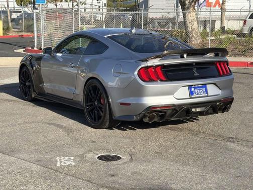 2020 Ford Shelby GT500 Base