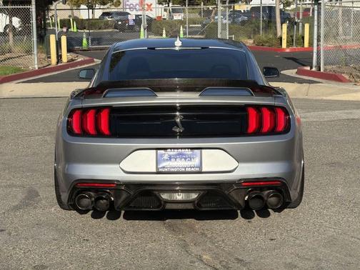 2020 Ford Shelby GT500 Base