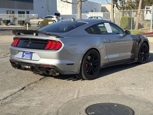 2020 Ford Shelby GT500 Base