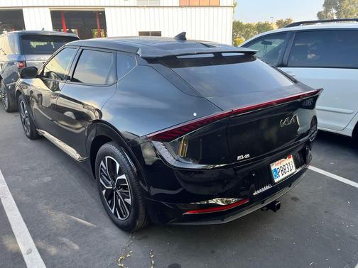 2022 Kia EV6 Wind