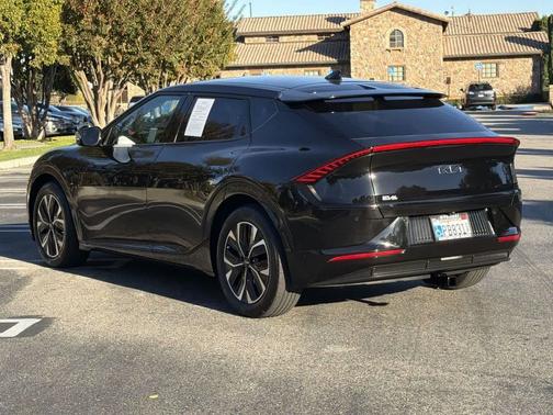 2022 Kia EV6 Wind