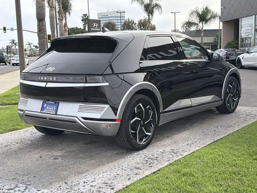 2024 Hyundai IONIQ 5 Limited