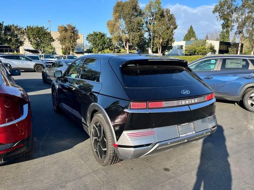 2024 Hyundai IONIQ 5 Limited