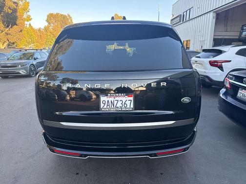2023 Land Rover Range Rover P400 SE