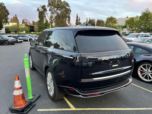 2023 Land Rover Range Rover P400 SE