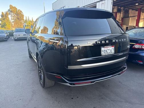 2023 Land Rover Range Rover P400 SE