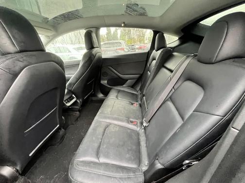 2021 Tesla Model Y Performance Dual Motor All-Wheel Drive