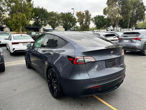 2021 Tesla Model Y Performance Dual Motor All-Wheel Drive