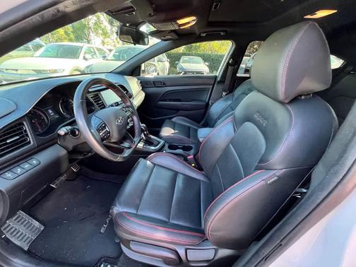 2020 Hyundai ELANTRA Sport