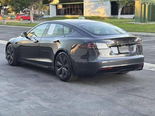 2025 Tesla Model S Rear-Wheel Drive