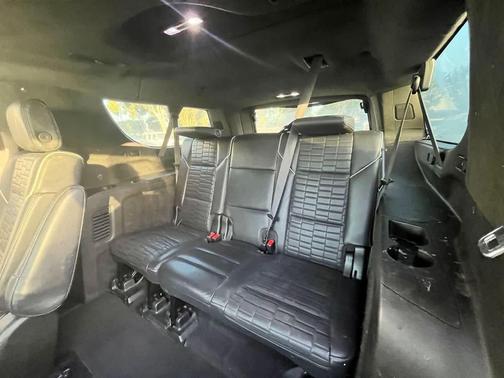 2021 Cadillac Escalade ESV Sport Platinum