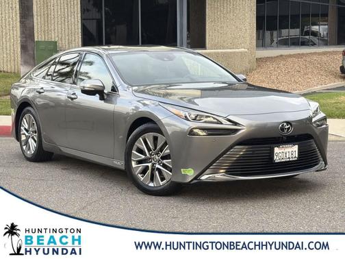 2023 Toyota Mirai Base