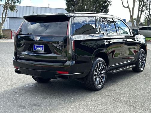 2023 Cadillac Escalade Sport