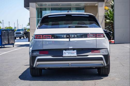 Cyber Gray 2026 Hyundai IONIQ 5 SEL