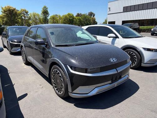 Abyss Black 2024 Hyundai IONIQ 5 Limited