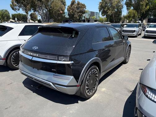Abyss Black 2024 Hyundai IONIQ 5 Limited