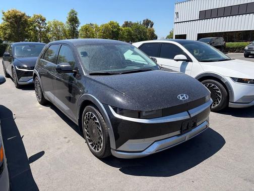 Abyss Black 2024 Hyundai IONIQ 5 Limited
