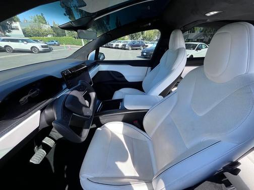 Pearl White Multi-Coat 2022 Tesla Model X Plaid Tri Motor All-Wheel Drive