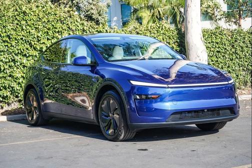 Deep Blue Metallic 2026 Tesla Model Y Long Range Launch Series