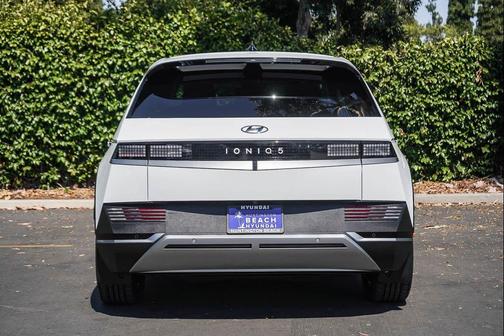 Atlas White 2024 Hyundai IONIQ 5 SEL
