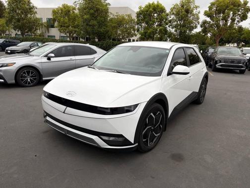 Atlas White 2024 Hyundai IONIQ 5 SEL