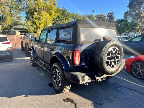 2021 Ford Bronco Outer Banks
