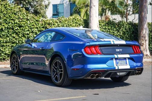 Atlas Blue Metallic 2022 Ford Mustang GT