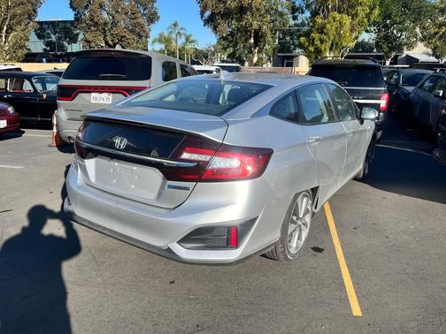 2018 Honda Clarity Plug-In Hybrid Base