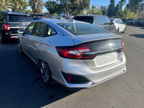 2018 Honda Clarity Plug-In Hybrid Base